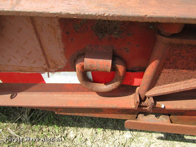 image for item DD7475 1997 Trail-Eze DHT7048 equipment trailer