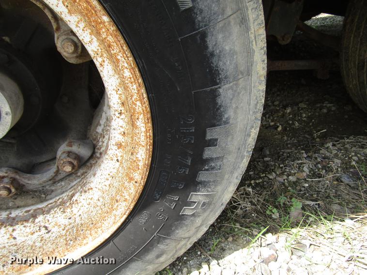 image for item DD7475 1997 Trail-Eze DHT7048 equipment trailer