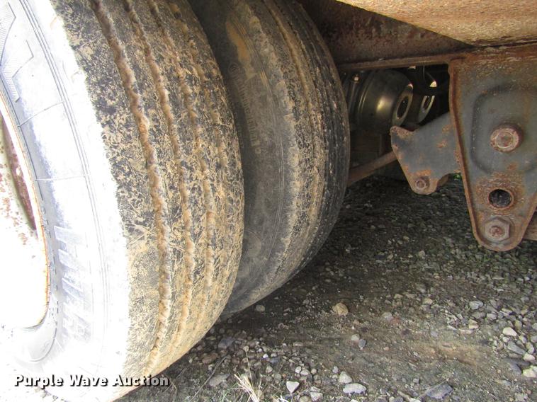 image for item DD7475 1997 Trail-Eze DHT7048 equipment trailer