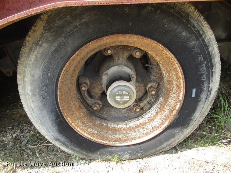 image for item DD7475 1997 Trail-Eze DHT7048 equipment trailer