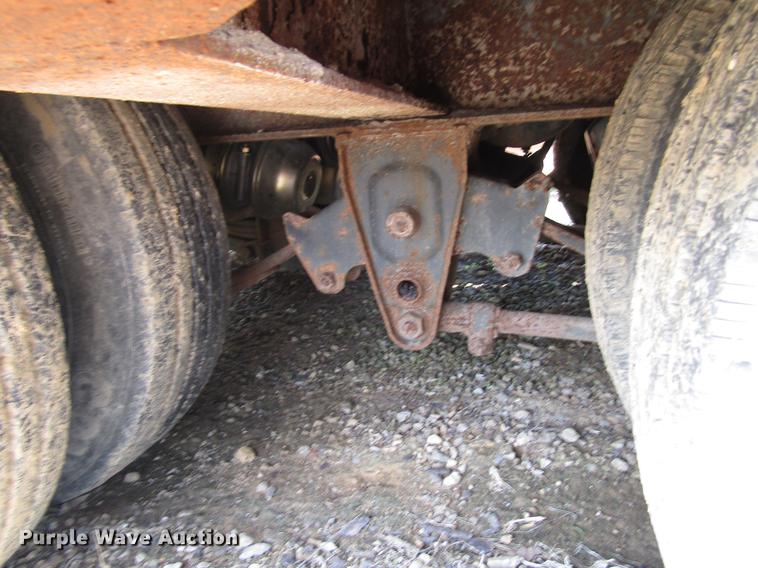 image for item DD7475 1997 Trail-Eze DHT7048 equipment trailer