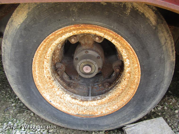 image for item DD7475 1997 Trail-Eze DHT7048 equipment trailer