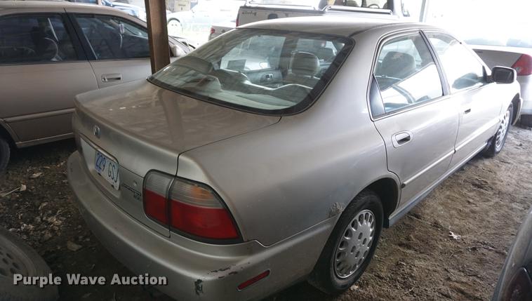 image for item DD7674 1996 Honda Accord