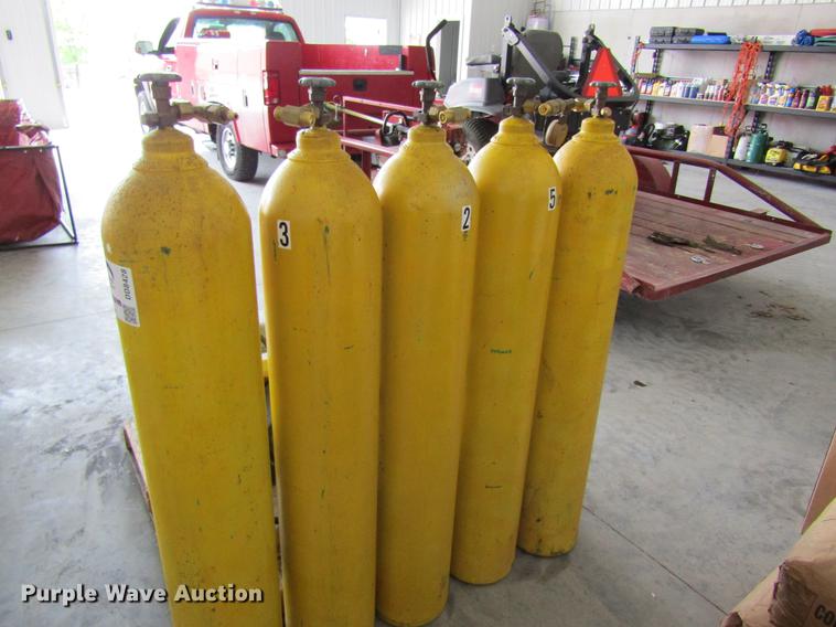 image for item DD8428 SBA UE1 filling station