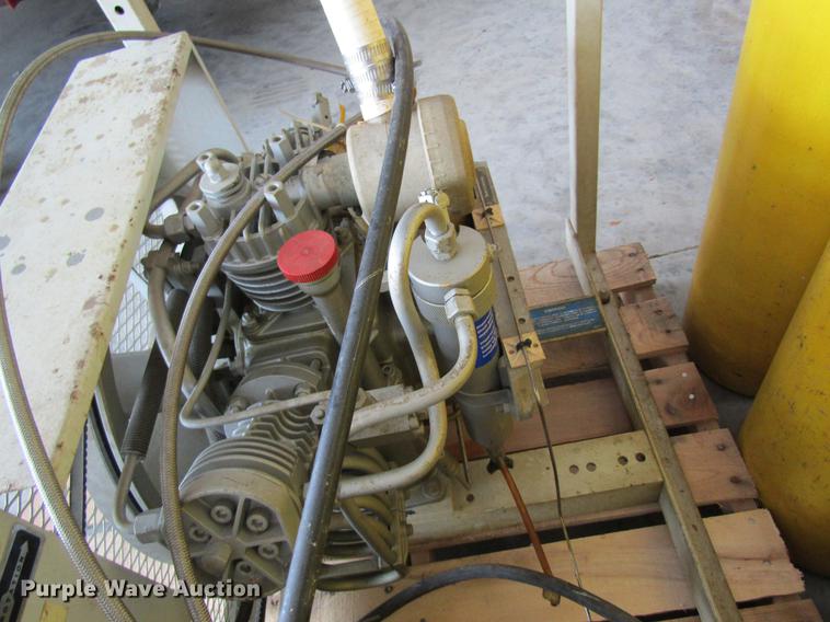 image for item DD8428 SBA UE1 filling station