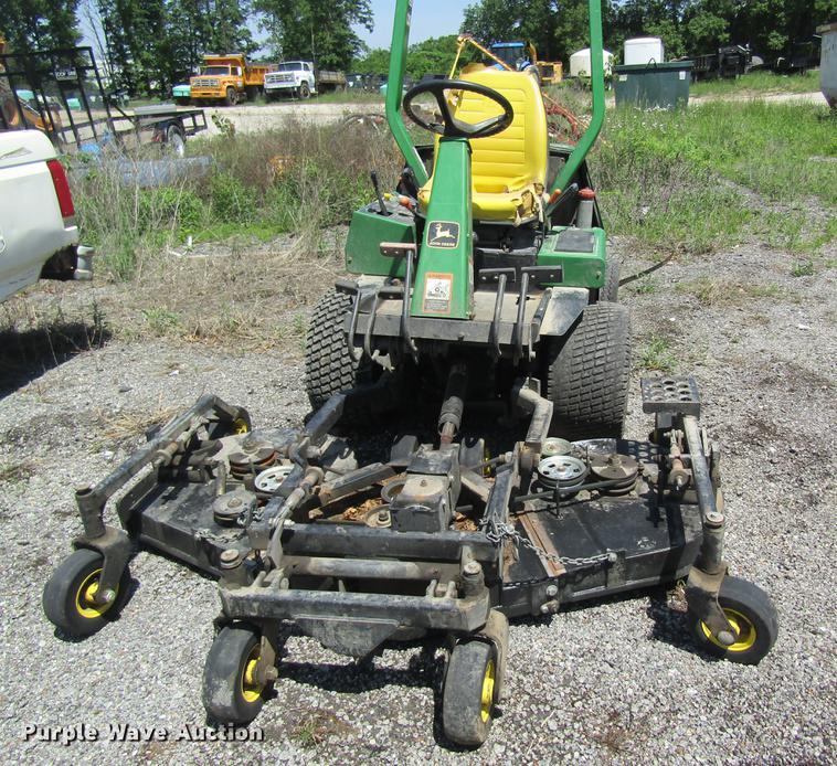 image for item DD8462 1998 John Deere F1145 lawn mower