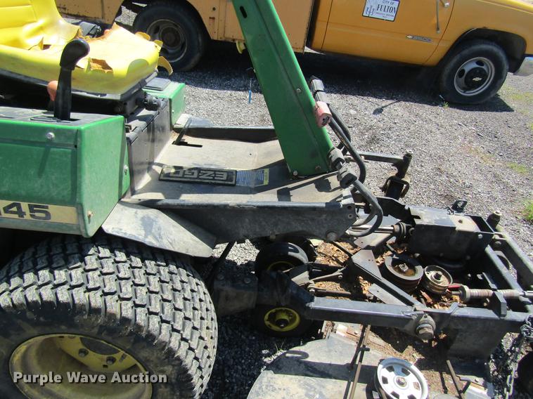 image for item DD8462 1998 John Deere F1145 lawn mower