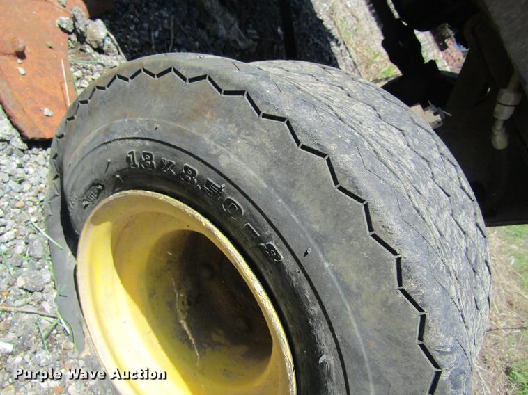 image for item DD8462 1998 John Deere F1145 lawn mower