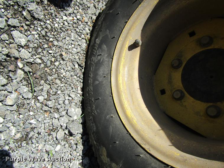 image for item DD8462 1998 John Deere F1145 lawn mower