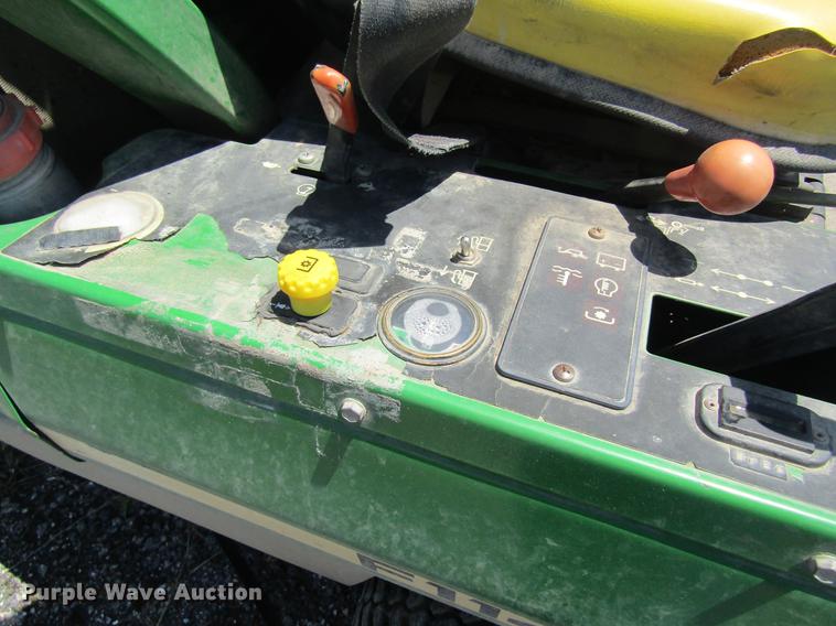 image for item DD8462 1998 John Deere F1145 lawn mower