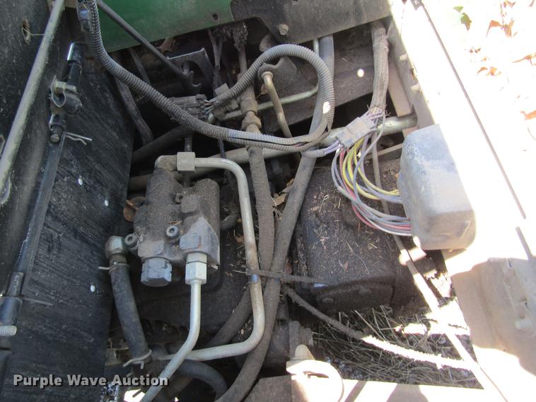 image for item DD8462 1998 John Deere F1145 lawn mower