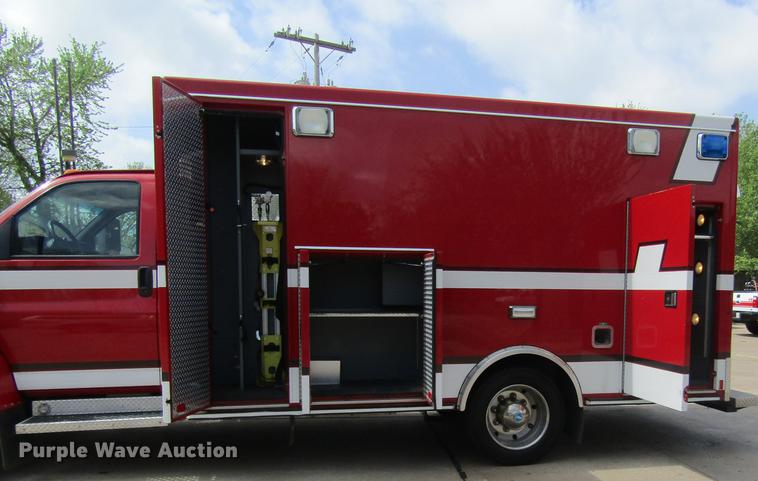 image for item DD8781 2009 Chevrolet C4500 ambulance