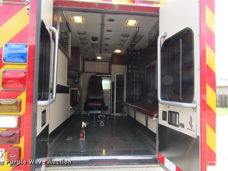 image for item DD8781 2009 Chevrolet C4500 ambulance