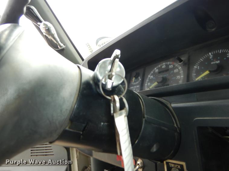 image for item DE1732 1991 Ford F450 Super Duty bucket truck