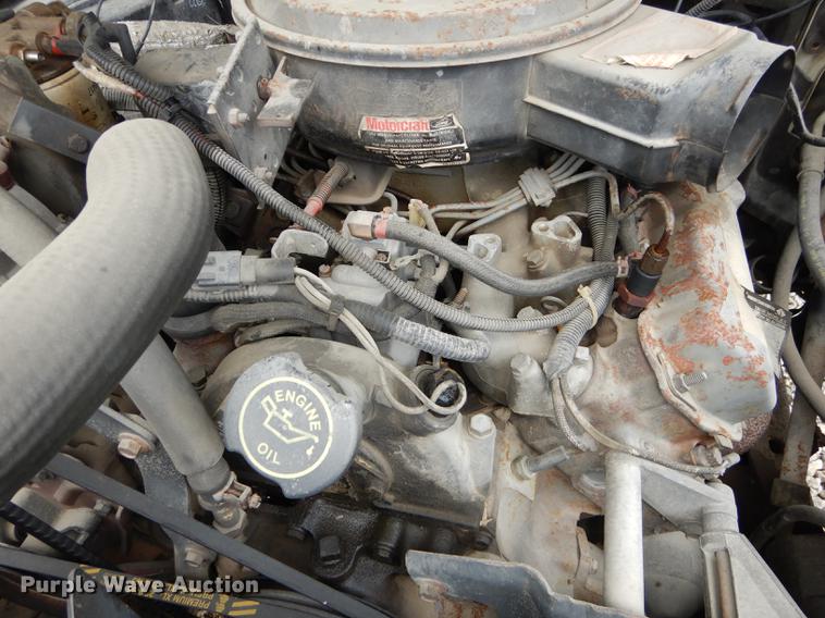 image for item DE1732 1991 Ford F450 Super Duty bucket truck