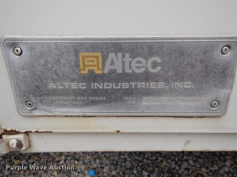 image for item DE1732 1991 Ford F450 Super Duty bucket truck