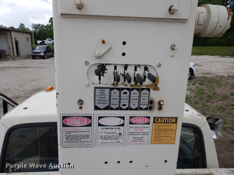image for item DE1732 1991 Ford F450 Super Duty bucket truck
