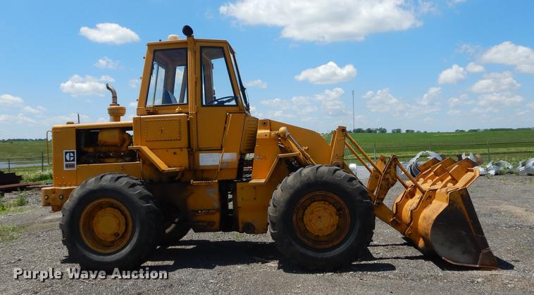 image for item DE1789 1973 Caterpillar 930 wheel loader