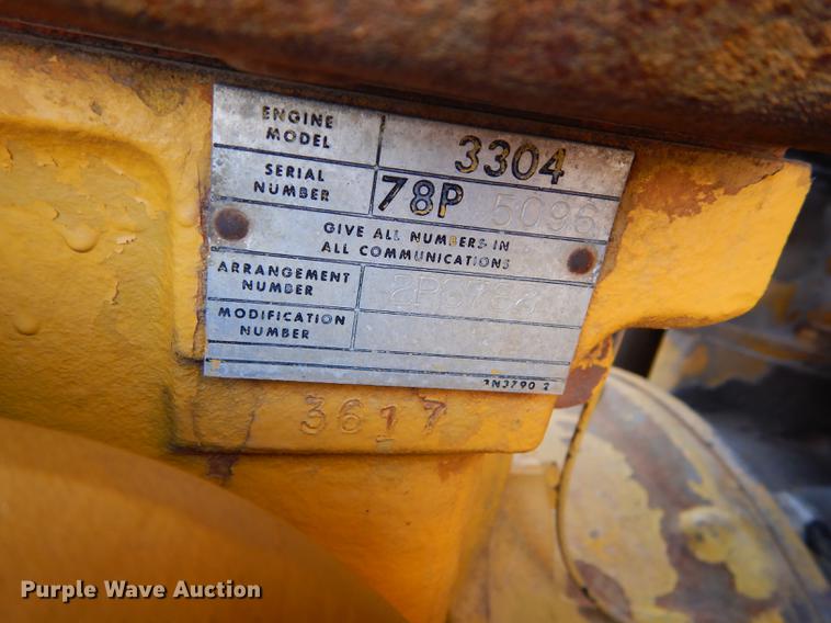 image for item DE1789 1973 Caterpillar 930 wheel loader