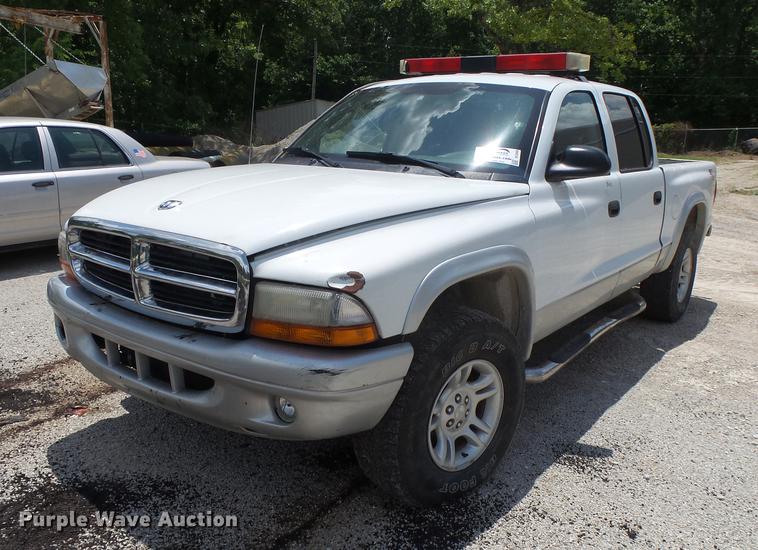 image for item DE3668 2003 Dodge Dakota SLT Quad Cab pickup truck