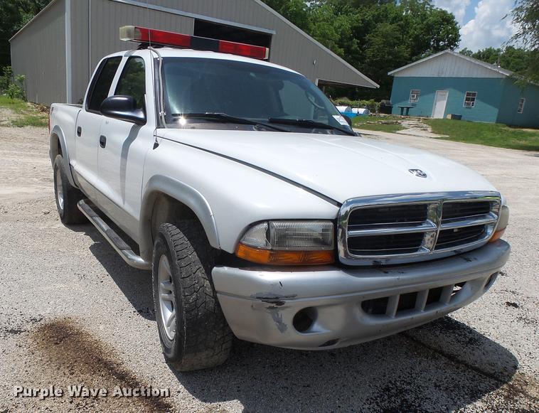 image for item DE3668 2003 Dodge Dakota SLT Quad Cab pickup truck
