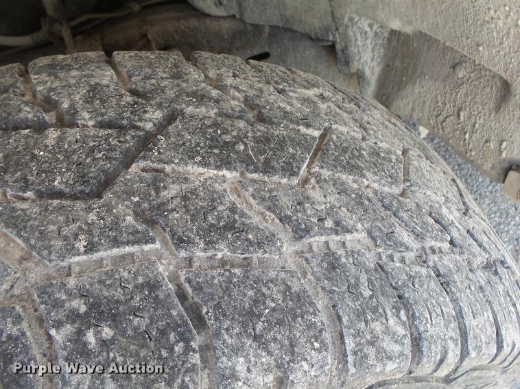 image for item DE3668 2003 Dodge Dakota SLT Quad Cab pickup truck