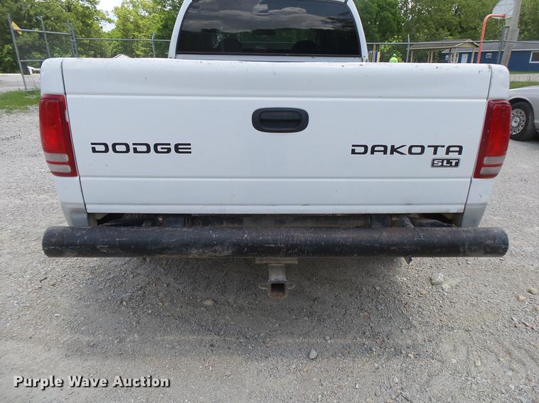 image for item DE3668 2003 Dodge Dakota SLT Quad Cab pickup truck