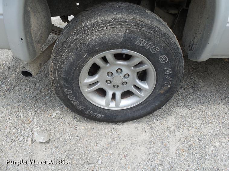 image for item DE3668 2003 Dodge Dakota SLT Quad Cab pickup truck