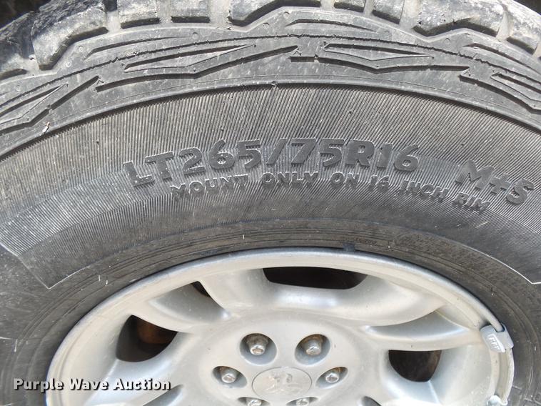 image for item DE3668 2003 Dodge Dakota SLT Quad Cab pickup truck