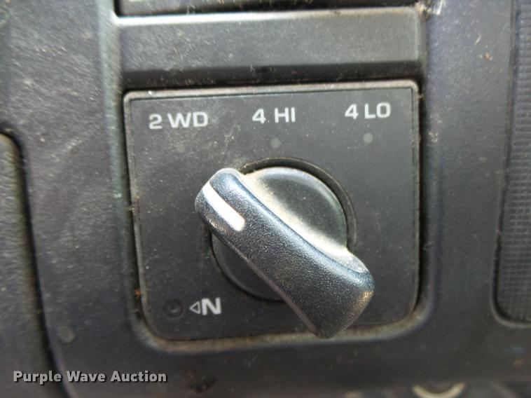 image for item DE3668 2003 Dodge Dakota SLT Quad Cab pickup truck