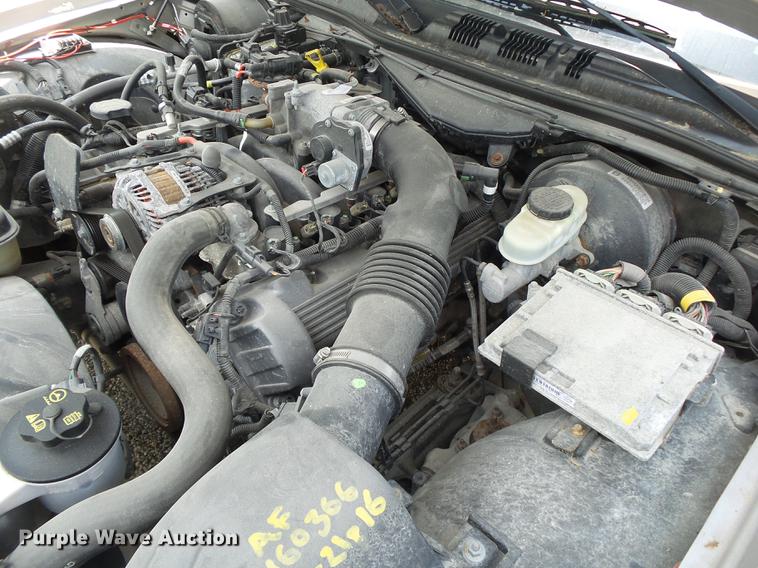 image for item DE3669 2005 Ford Crown Victoria Police Interceptor