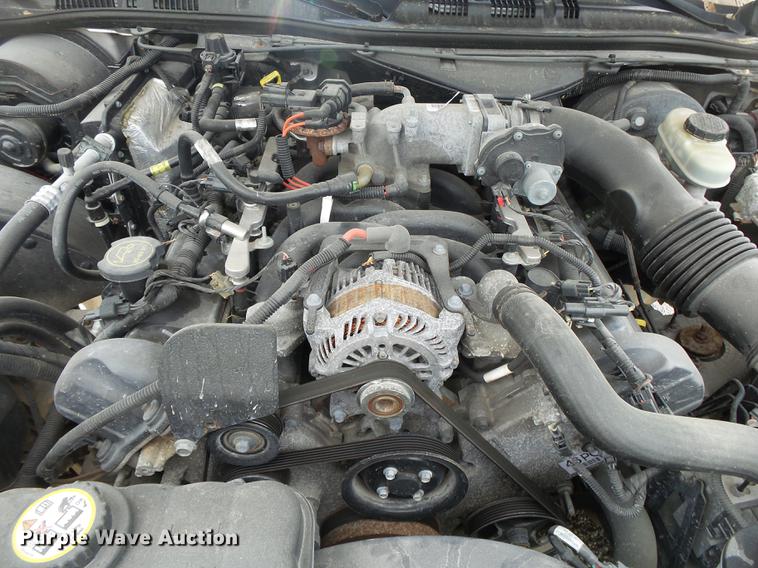 image for item DE3669 2005 Ford Crown Victoria Police Interceptor