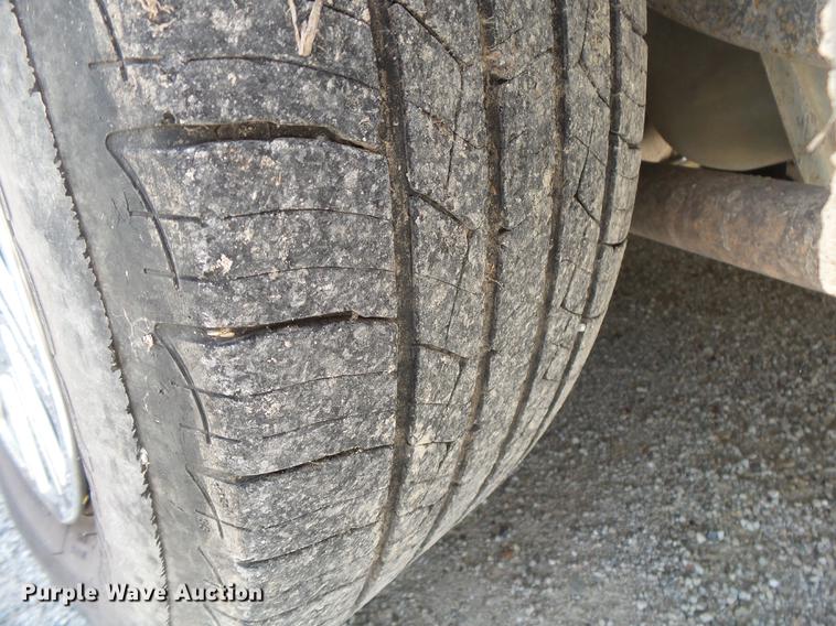 image for item DE3669 2005 Ford Crown Victoria Police Interceptor