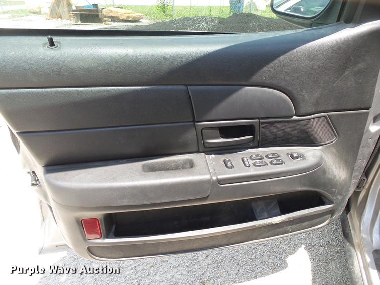 image for item DE3669 2005 Ford Crown Victoria Police Interceptor