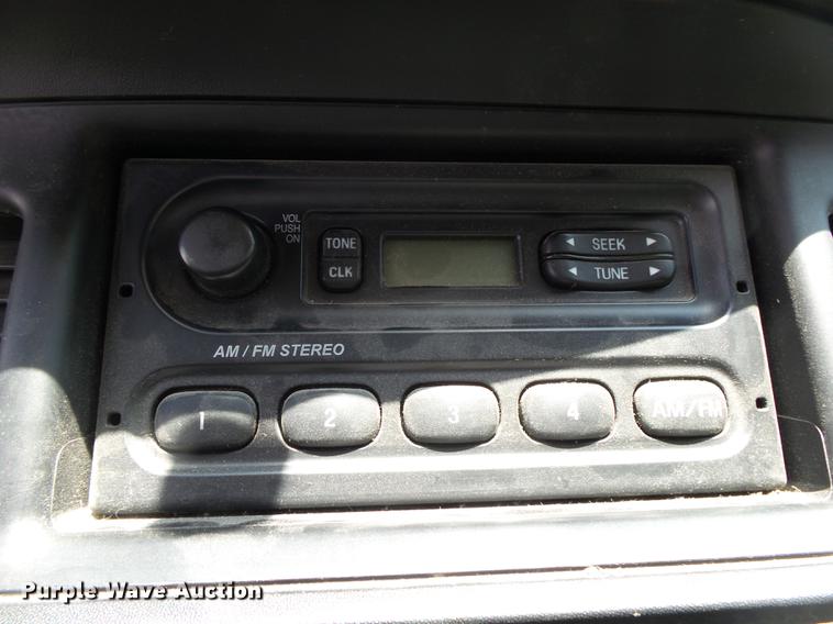 image for item DE3669 2005 Ford Crown Victoria Police Interceptor