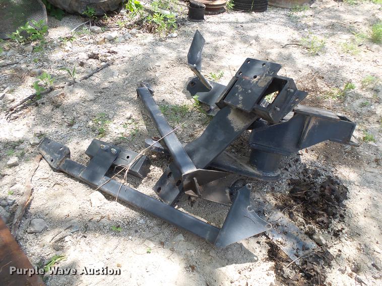 image for item DE3670 Mahindra ML264 loader