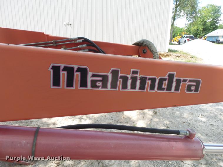 image for item DE3670 Mahindra ML264 loader