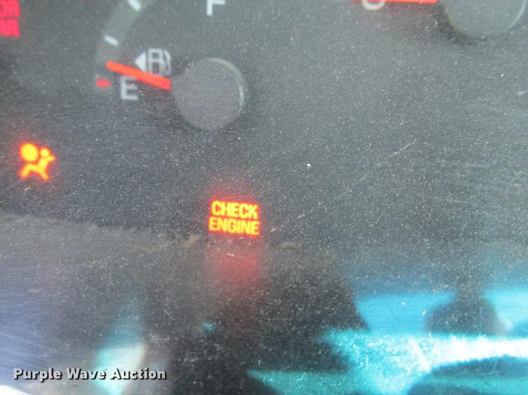 image for item DE3682 1998 Ford F250 pickup truck