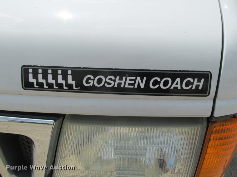 image for item DE3688 2004 Ford E350 Super Duty shuttle bus