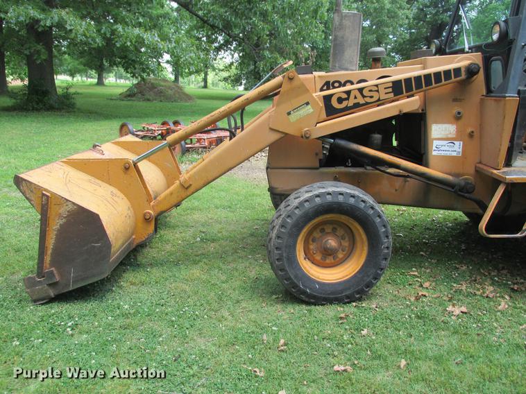 image for item DE3692 Case 480C backhoe