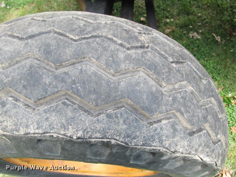 image for item DE3692 Case 480C backhoe