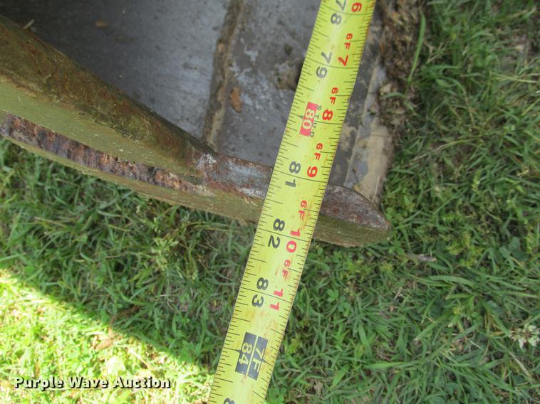 image for item DE3692 Case 480C backhoe