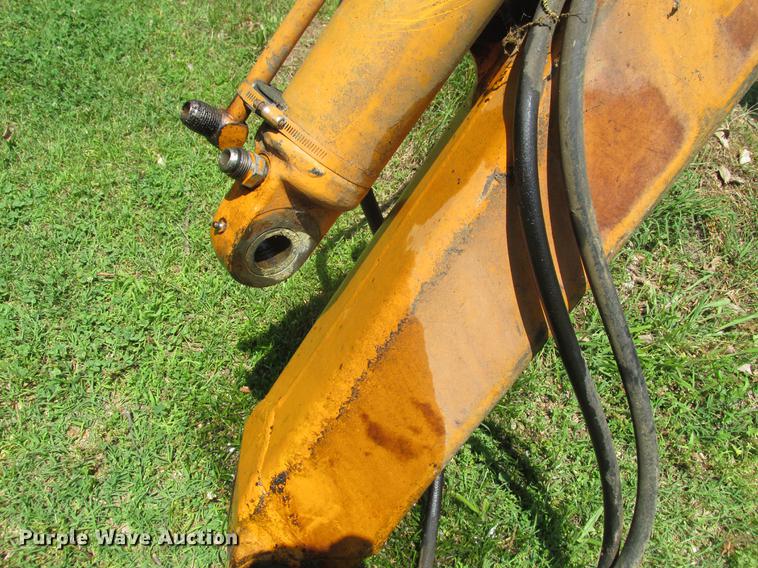 image for item DE3692 Case 480C backhoe