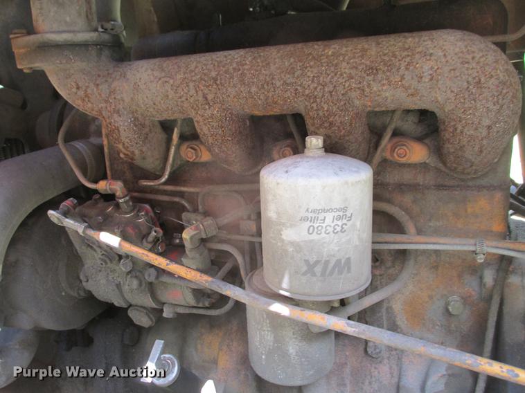 image for item DE3692 Case 480C backhoe