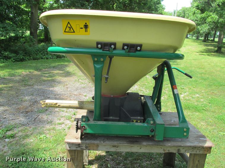 image for item DE3693 Vicon PS-03 spreader