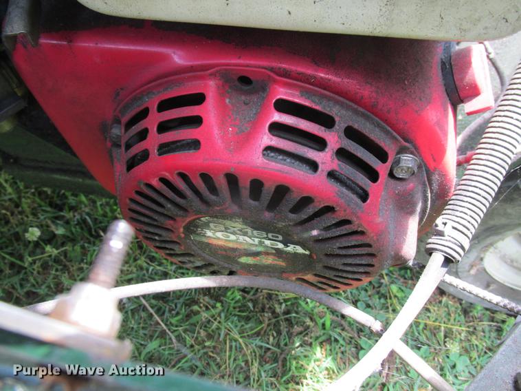 image for item DE3694 Mete-R-Matic 85417 top dresser