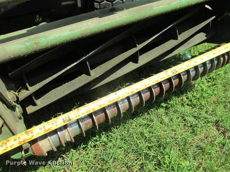 image for item DE3695 John Deere 2653A reel mower