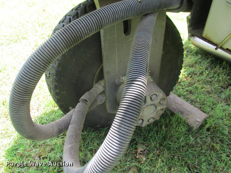 image for item DE3695 John Deere 2653A reel mower