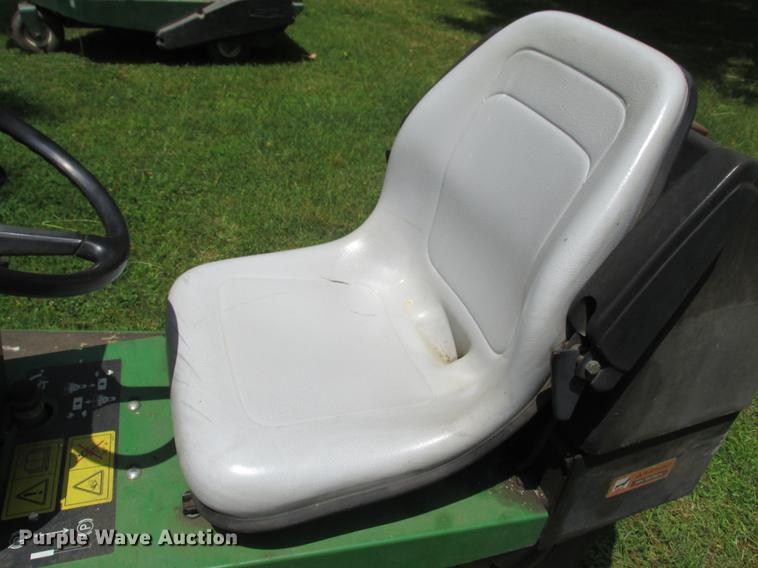 image for item DE3695 John Deere 2653A reel mower