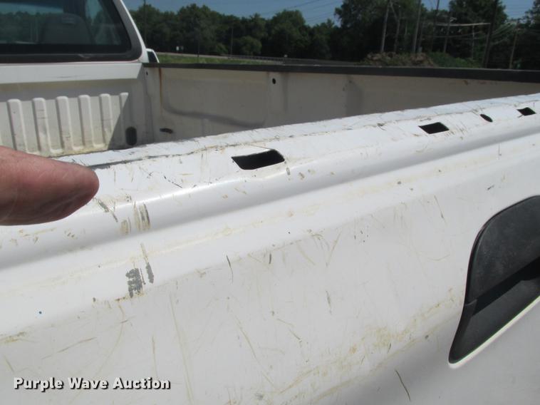 image for item DE3703 1999 Ford F150 pickup truck